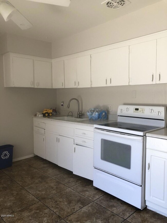 7764 W Weldon Kitchen