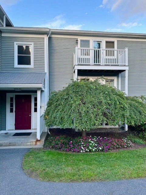 48 Evergreen Rd unit 313, Leeds, MA 01053 - photo 2