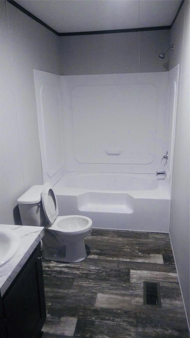 2222 Hopewell Rd, Cleburne, TX 76031 - photo 7