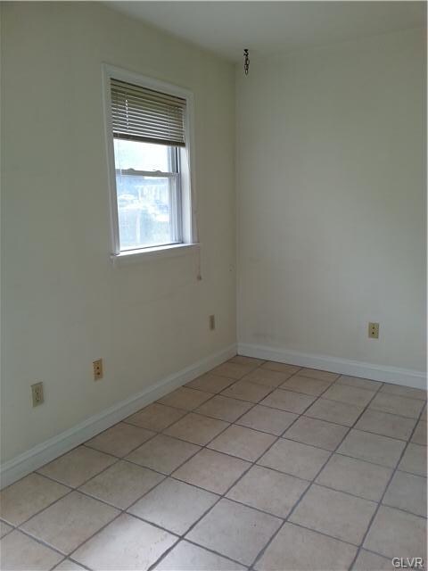 832 Main St unit 1, Bethlehem, PA 18018 - photo 4