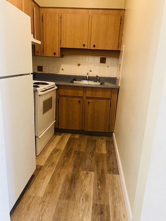 10 Tara Dr unit 4, Weymouth, MA 02188 - photo 4