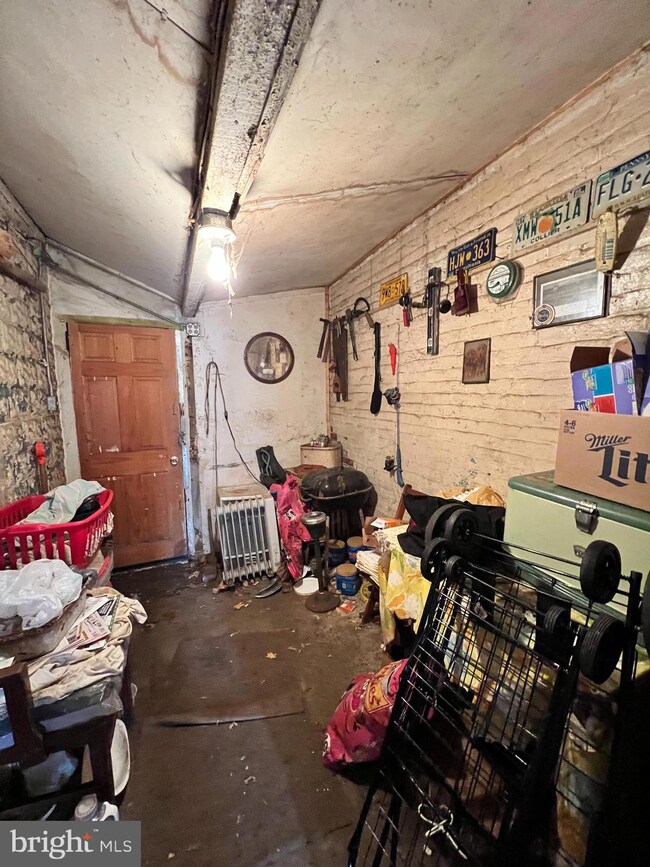 734 N 6th St, Reading, PA 19601 - photo 6