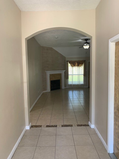 2122 Hampton St, Houston, TX 77088 - photo 5