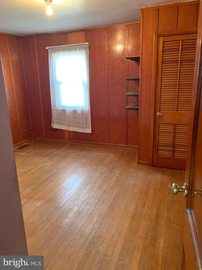 930 Summit Ave, Hagerstown, MD 21740 - photo 5