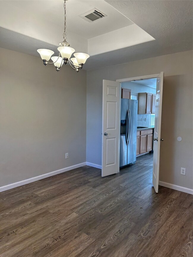 9246 Canady Park Ln, Houston, TX 77075 - photo 3