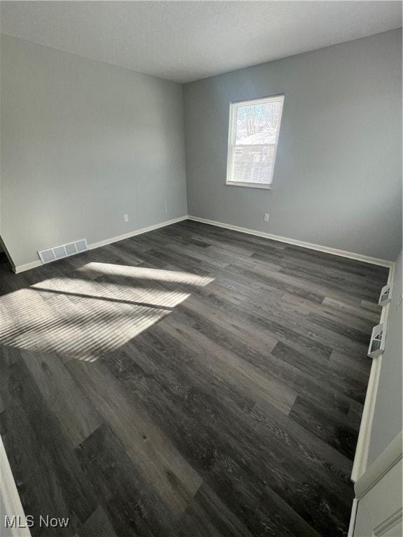 2557 Edwin Ave, Akron, OH 44314 - photo 2