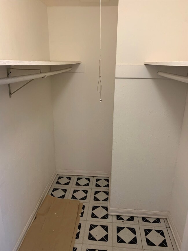 3707 Mulberry St unit 3, Houston, TX 77006 - photo 5