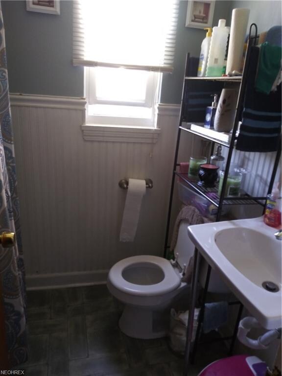 14135 Sylvia Ave, Cleveland, OH 44110 - photo 5