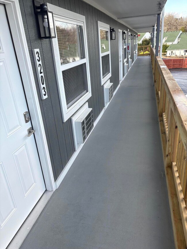 75590260986__D4E67AE4-2555-48D6-AA27-AC3