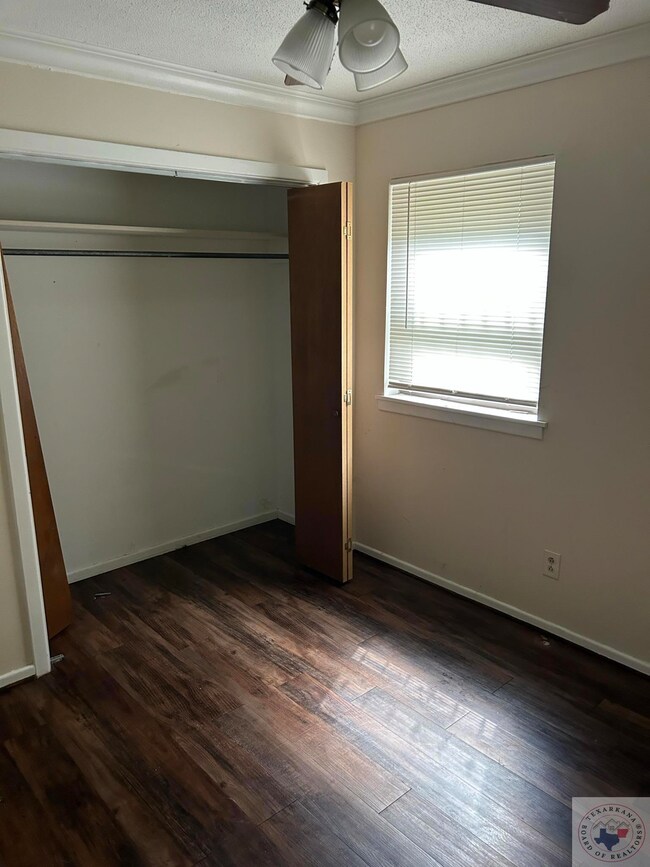 1701 Waverly Dr, Texarkana, TX 75501 - photo 5