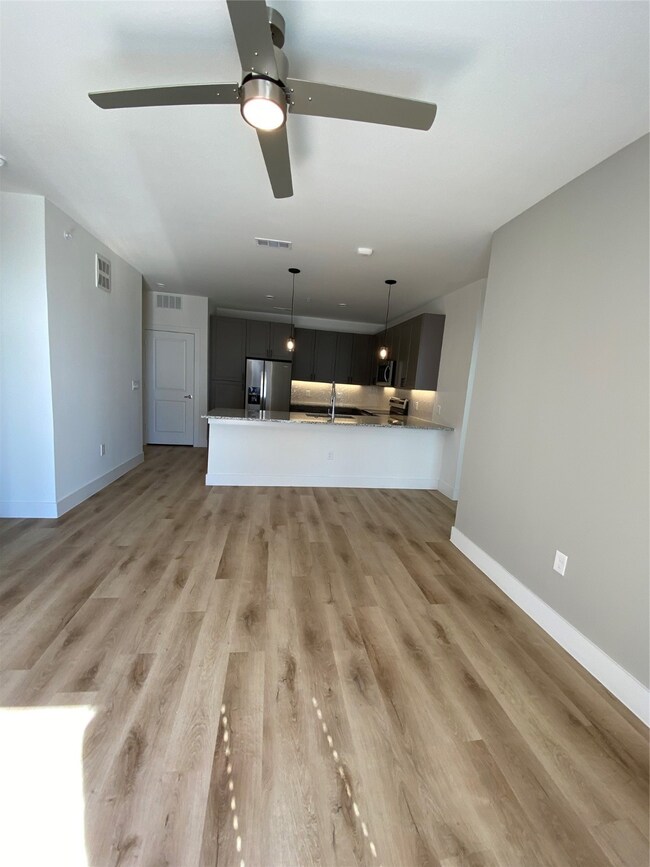 unlisted-address, McKinney, TX 75070 - photo 6