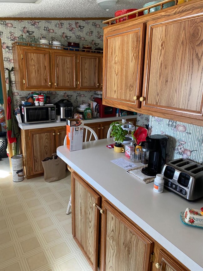 408 W South St, Boswell, IN 47921 - photo 5