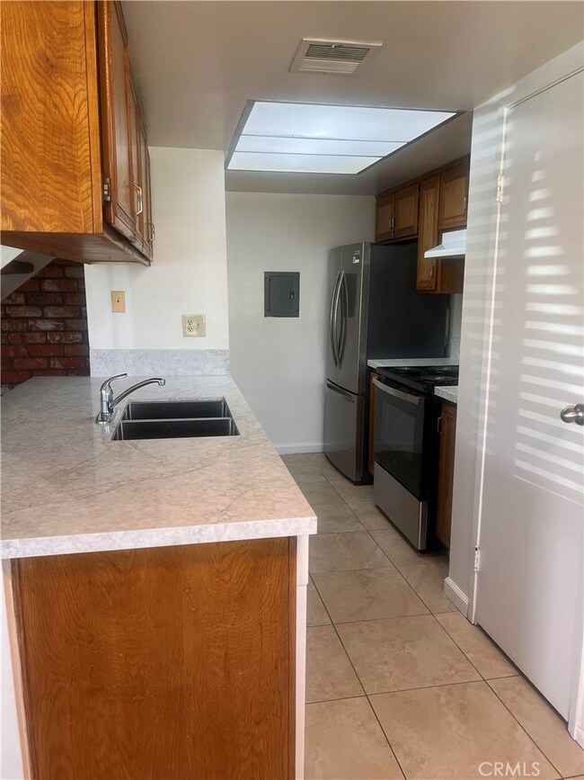 72770 Willow St unit 3, Palm Desert, CA 92260 - photo 6