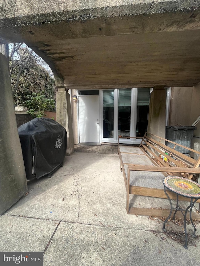 407 Cypress St unit 1F, Philadelphia, PA 19106 - photo 2