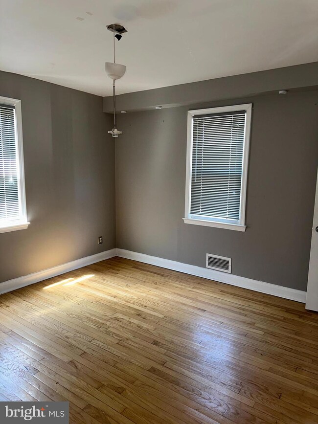 2706 Westfield Ave, Baltimore, MD 21214 - photo 2