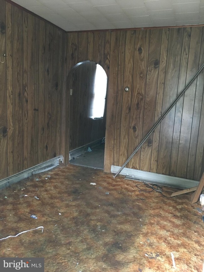 23 W Carroll St, Saint Clair, PA 17970 - photo 7