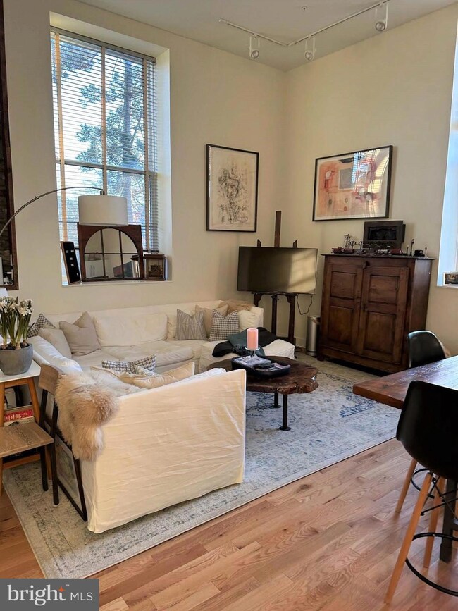 1400 E Willow Grove Ave unit 2, Wyndmoor, PA 19038 - photo 4