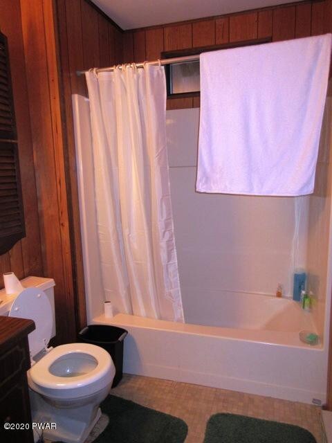 801 Granite Ct, Lords Valley, PA 18428 - photo 5