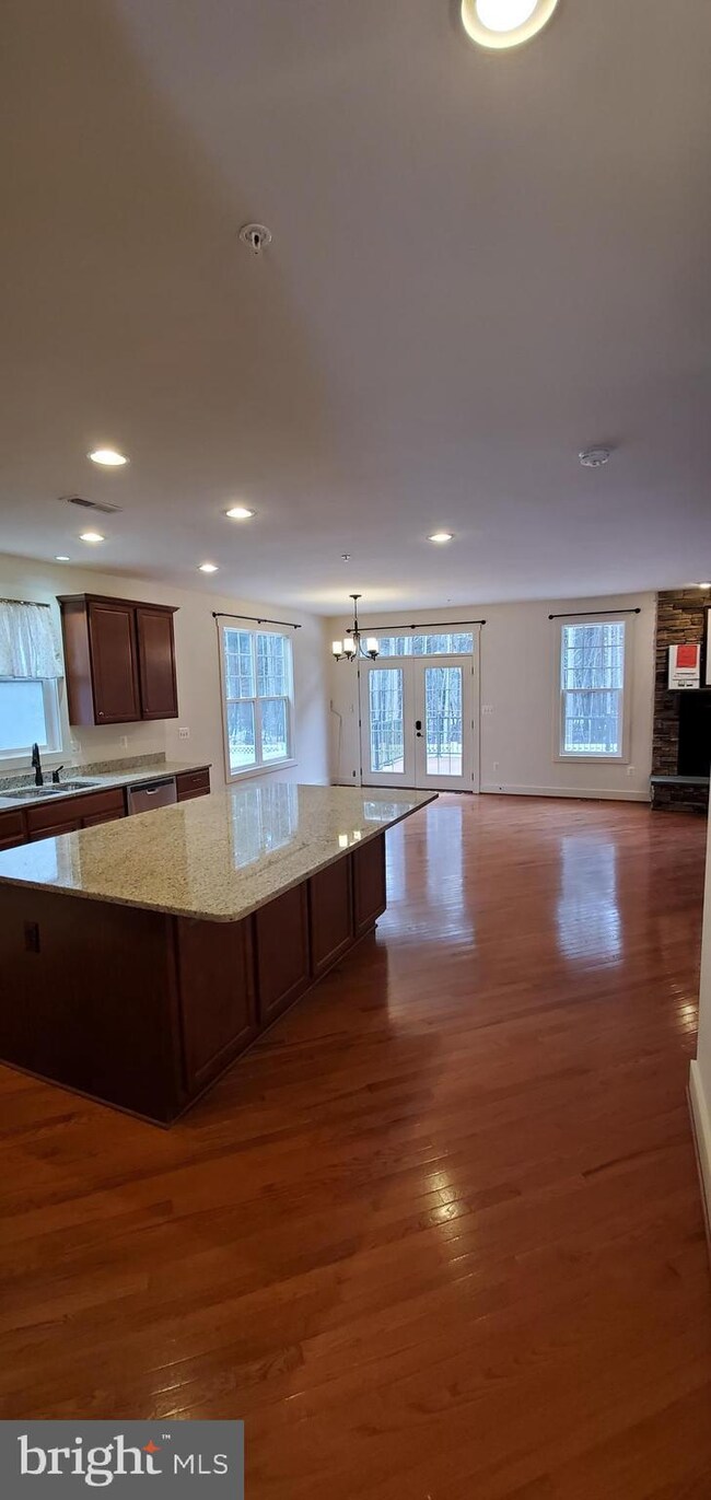 1124 Chevron Rd, Severn, MD 21144 - photo 7