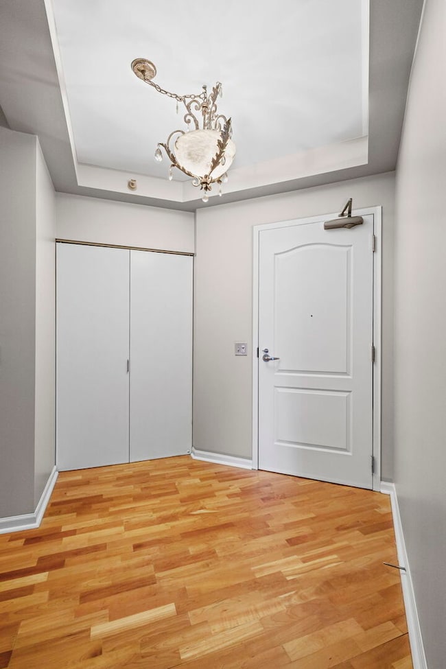 The Caravel unit 1705, Chicago, IL 60654 - photo 3