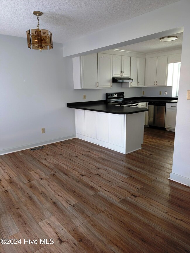 2407#3 Horton Blvd new (5)