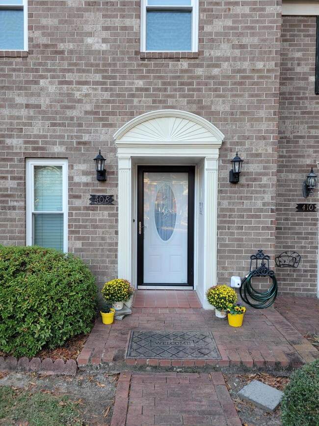 408 Folkstone Cir, Augusta, GA 30907 - photo 2