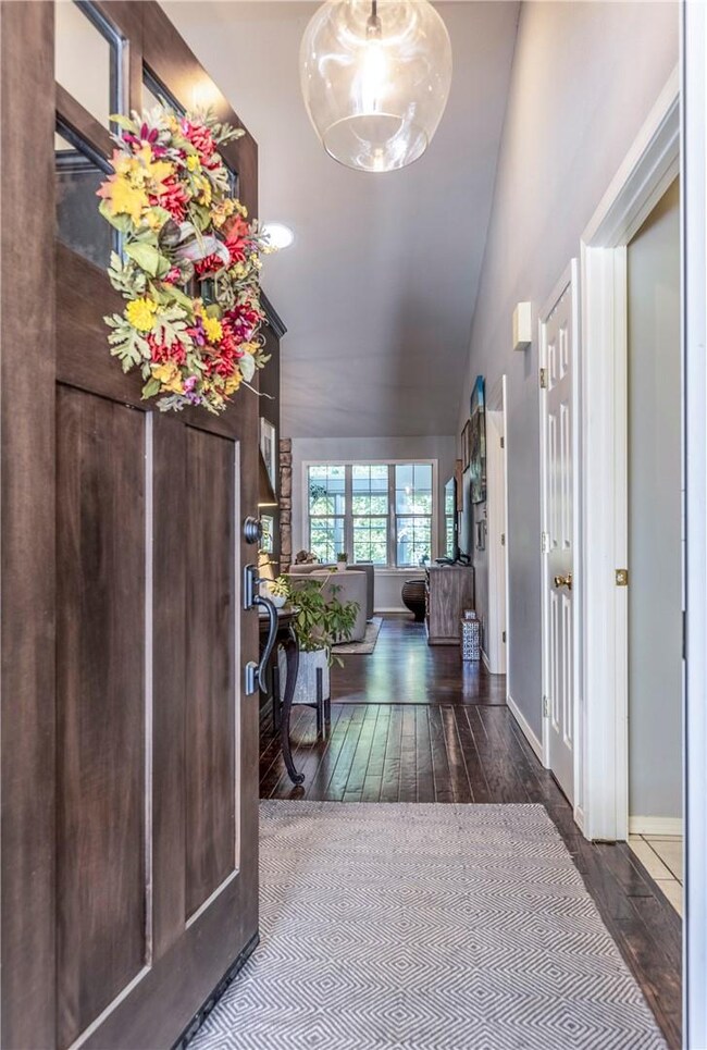 6 Overton Ln, Bella Vista, AR 72714 - photo 3