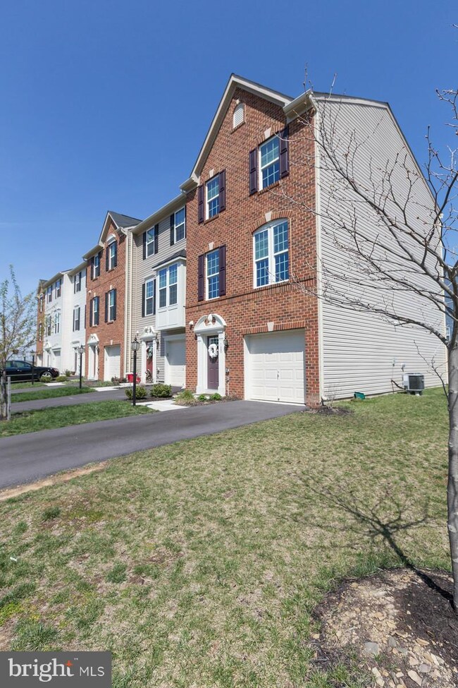 100 Domino Ct, Stephenson, VA 22656 - photo 2