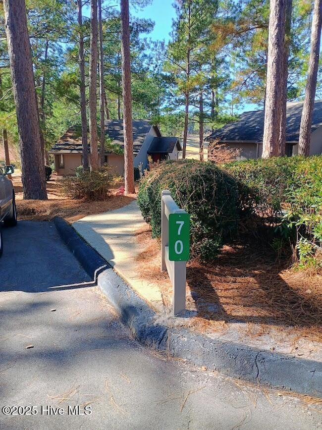 70 Barton Hills Ct, Pinehurst, NC 28374 - photo 2