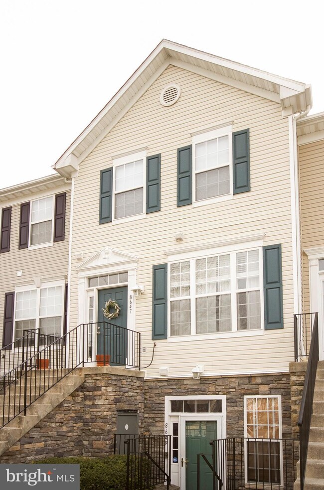 8647 Willow Leaf Ln, Odenton, MD 21113 - photo 2