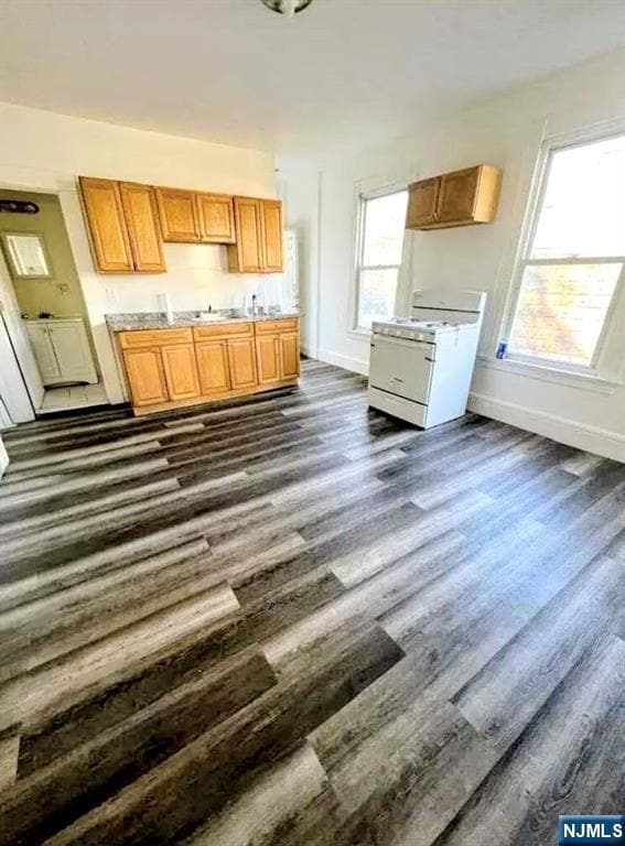 12 Hopper St, Paterson, NJ 07522 - photo 3