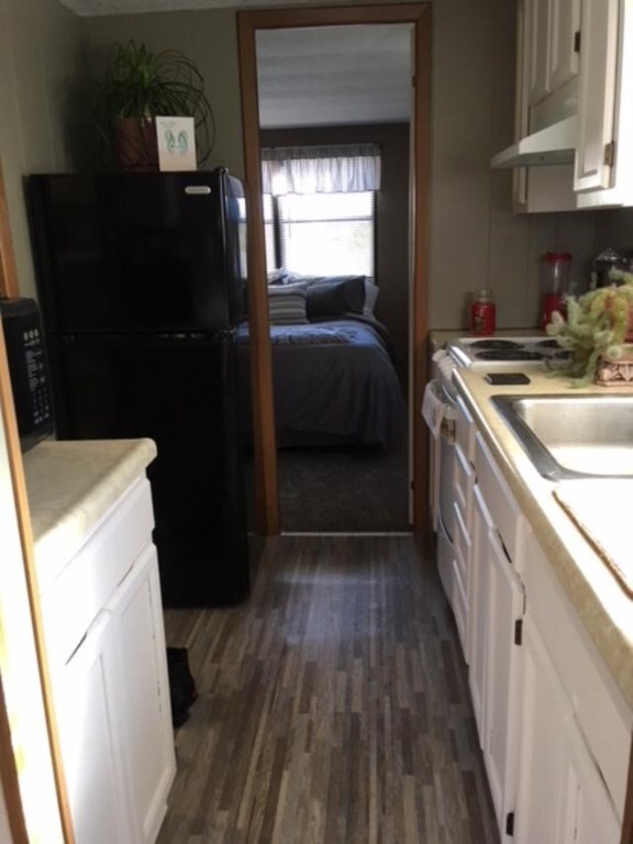 747 Forest Park, Middletown, RI 02842 - photo 6