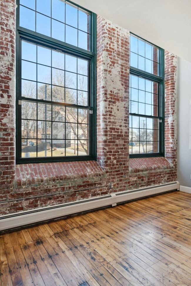 30 Lincoln St unit 119, Westbrook, ME 04092 - photo 5