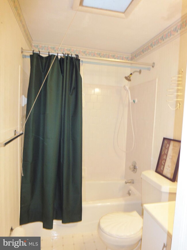 2406 Harriet Ave, Baltimore, MD 21230 - photo 6