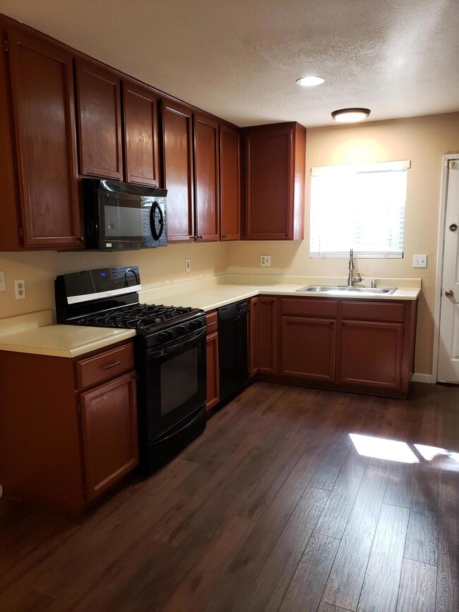 Kitchen - Appliances