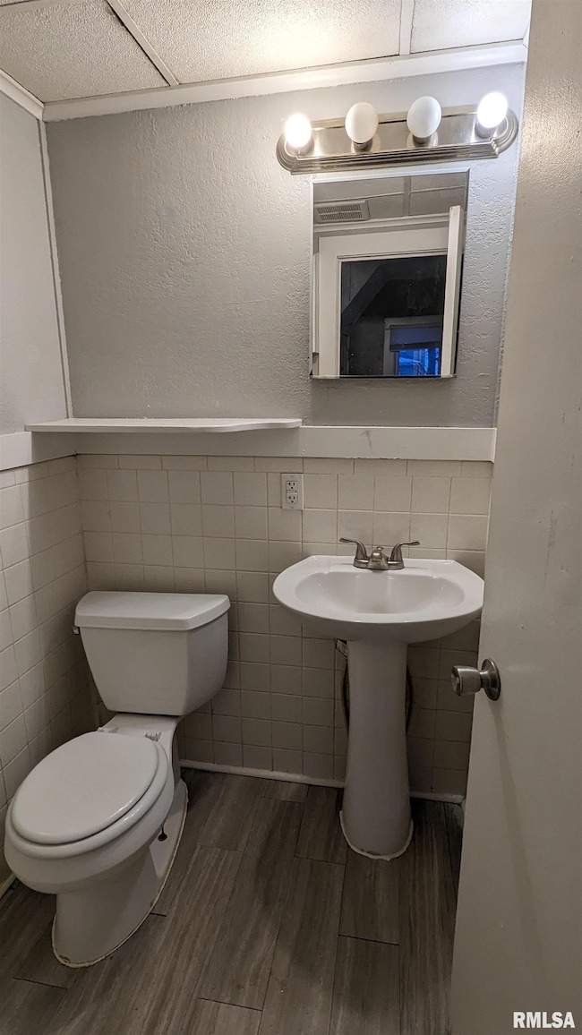 540 16th Ave, East Moline, IL 61244 - photo 4