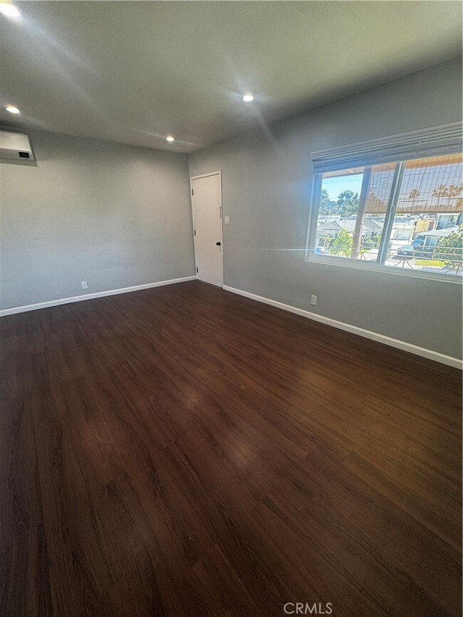 1357 Orange Grove Ave unit A, Glendale, CA 91205 - photo 4