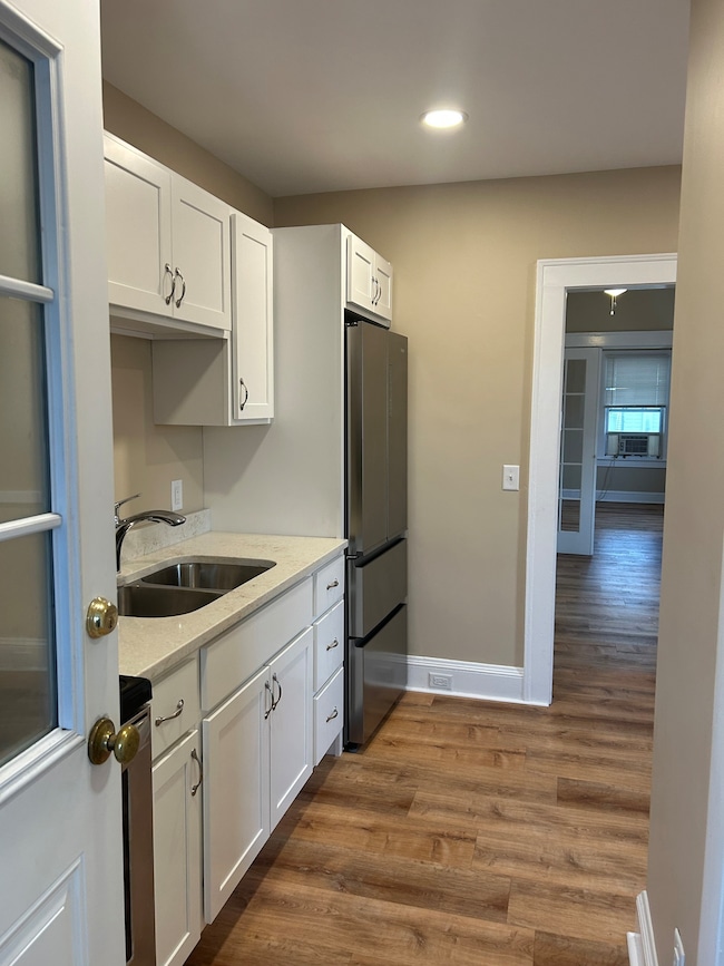 14 Denison Ave, Groton, CT 06340 - photo 5