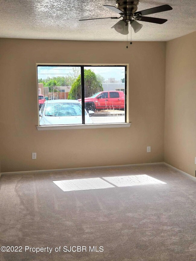 3504 Piedra Vista Dr, Farmington, NM 87402 - photo 4