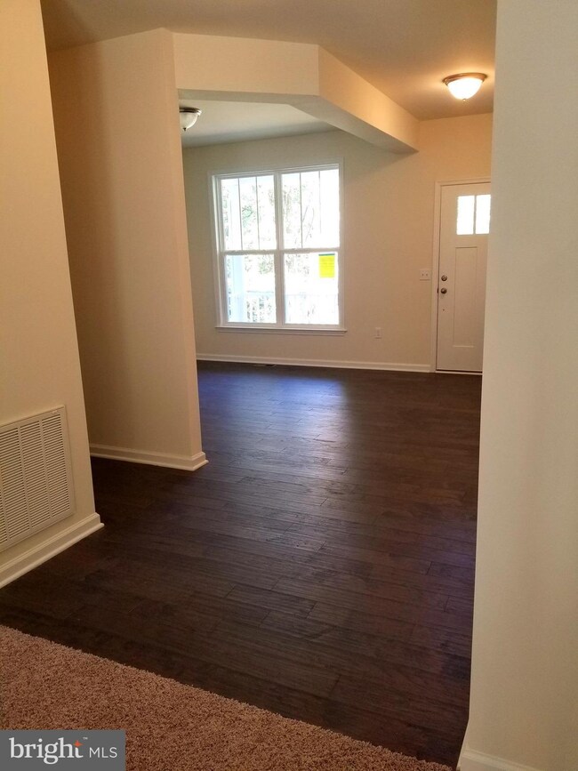 4304 Lakeview Pkwy, Locust Grove, VA 22508 - photo 2