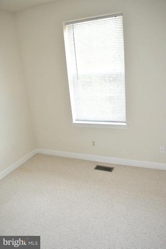 14133 Yorkshire Woods Dr, Silver Spring, MD 20906 - photo 2