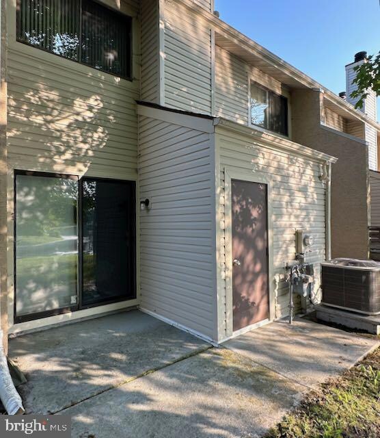 22 Tulip Ct, Mount Laurel, NJ 08054 - photo 5