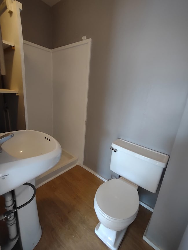 5 School St unit Studio, Claremont, NH 03743 - photo 4