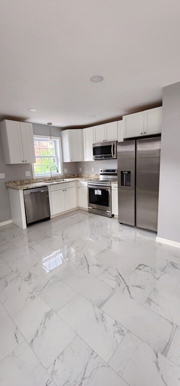 73 Commonwealth Ave unit 1, Springfield, MA 01108 - photo 4