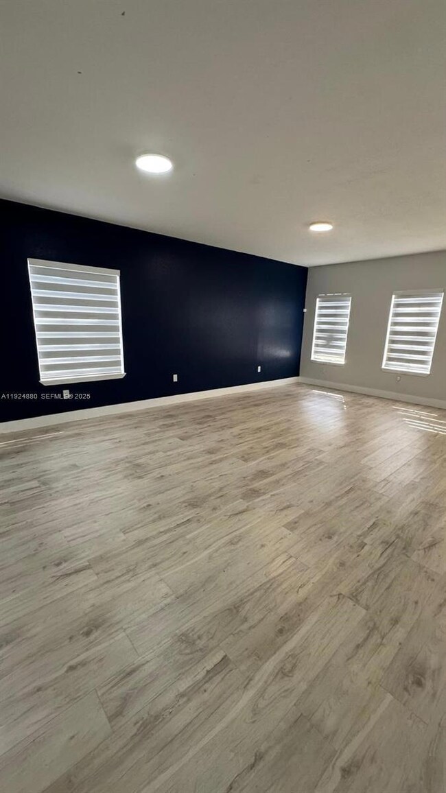 22175 Miami Ave unit 1, Miami, FL 33170 - photo 5