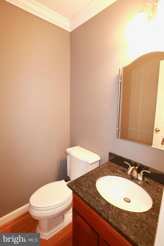 1545 Templeton Place, Rockville, MD 20852 - photo 4