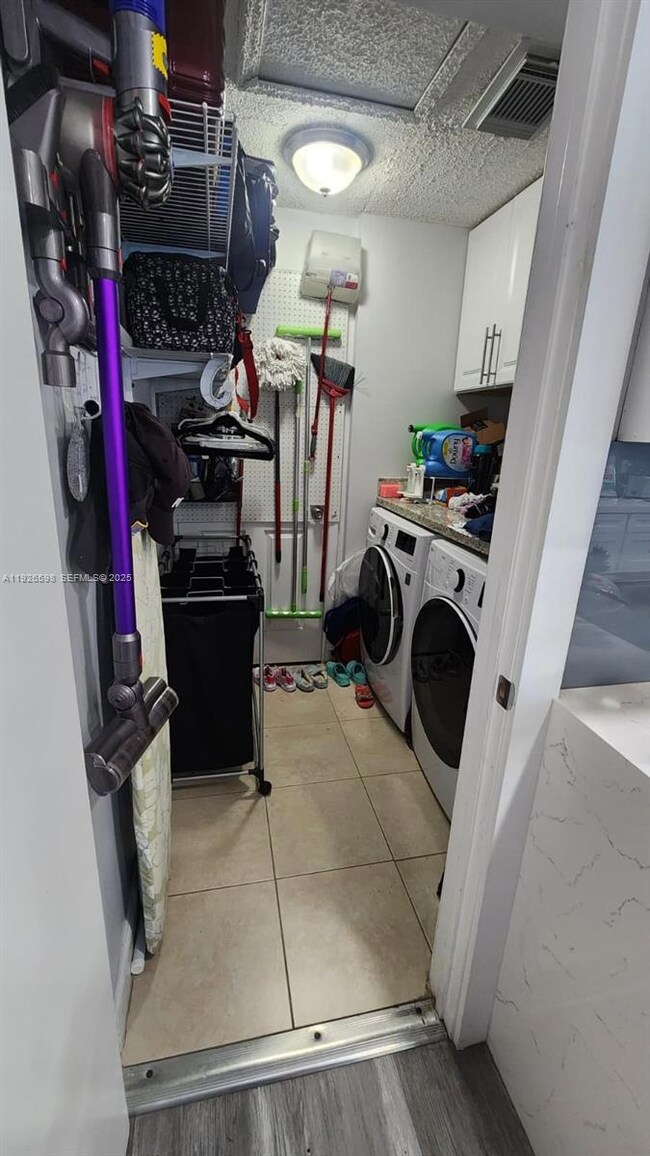 11521 SW 80th Terrace, Miami, FL 33173 - photo 6