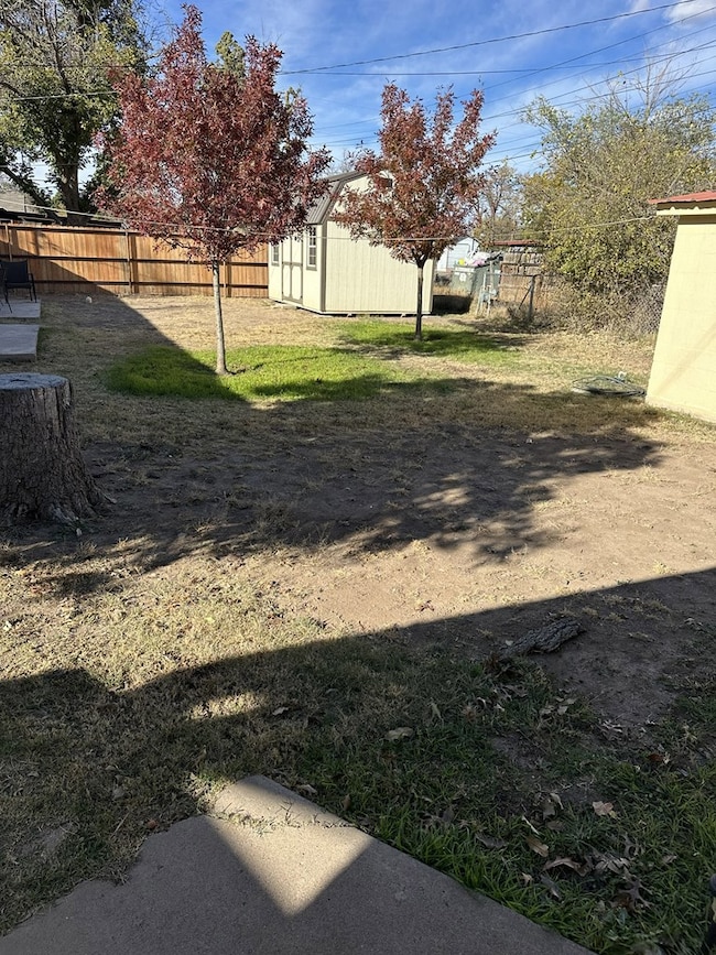 1104 N 5th St, Alpine, TX 79830 - photo 5