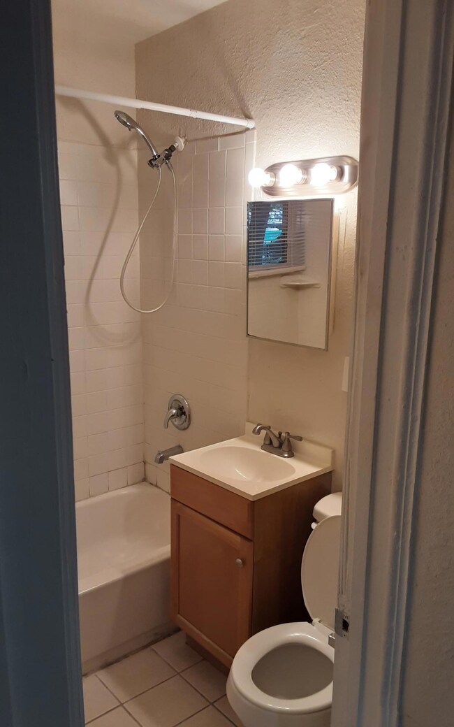 1167 Pangola Dr, Jacksonville, FL 32205 - photo 2