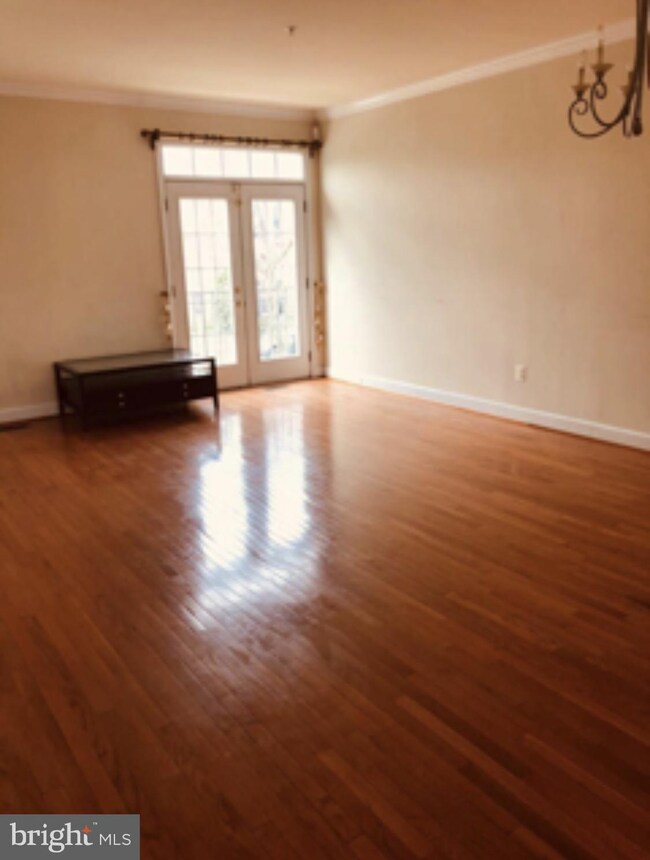 604 Kingfisher Ave, Gaithersburg, MD 20877 - photo 6